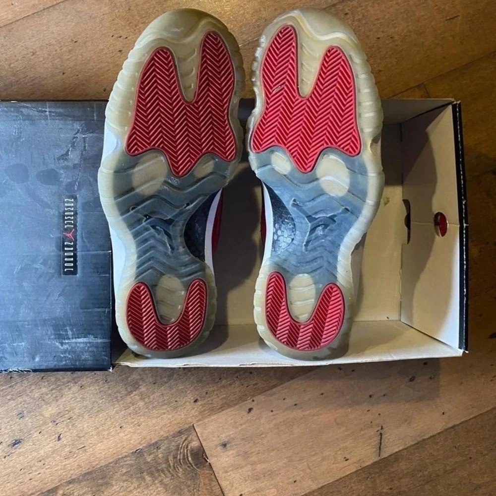 Air Jordan Retro 11 